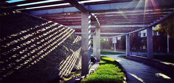 北京物资学院 - 最美大学