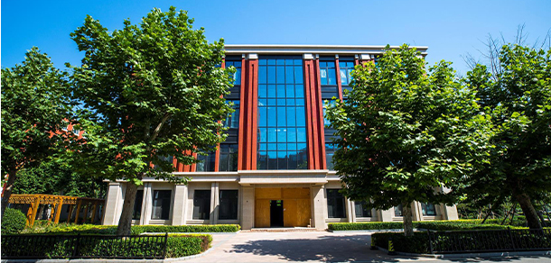 北京科技经营管理学院 - 最美大学