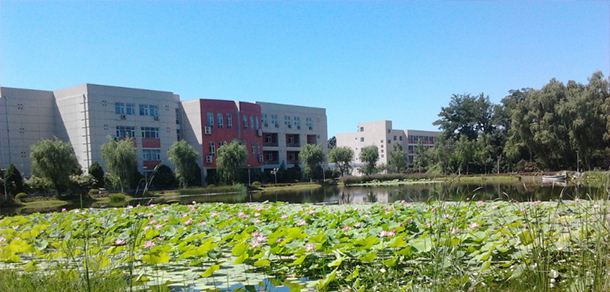 北京劳动保障职业学院 - 最美大学
