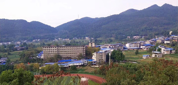 重庆人文科技学院 - 最美大学