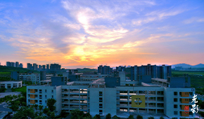 重庆工业职业技术大学 - 最美印记