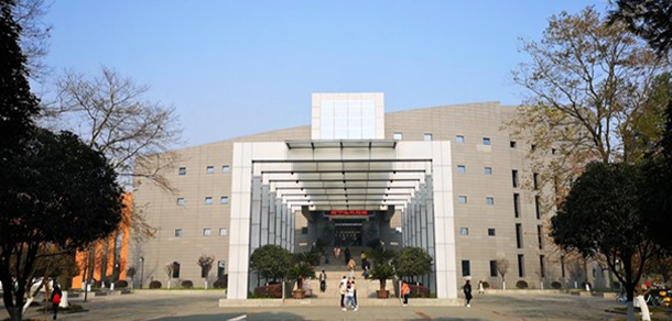 成都中医药大学 - 最美大学