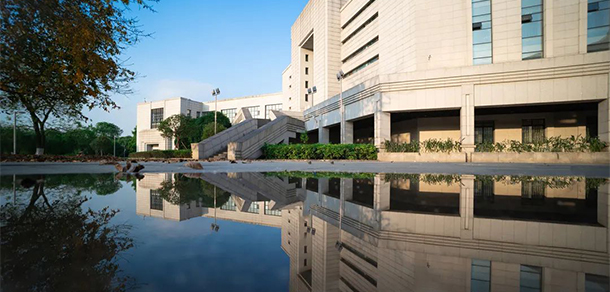 电子科技大学 - 最美大学