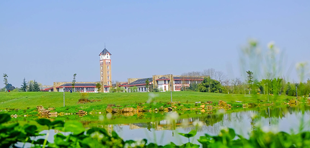 成都东软学院 - 最美院校