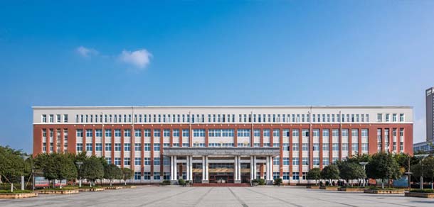 成都航空职业技术大学 - 最美院校