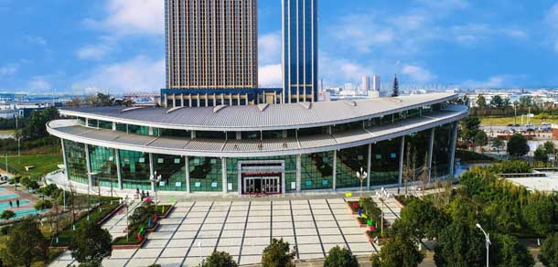 成都航空职业技术大学 - 最美院校