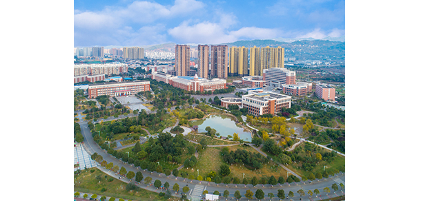 成都航空职业技术大学 - 最美大学