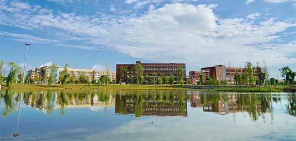 德阳城市轨道交通职业学院