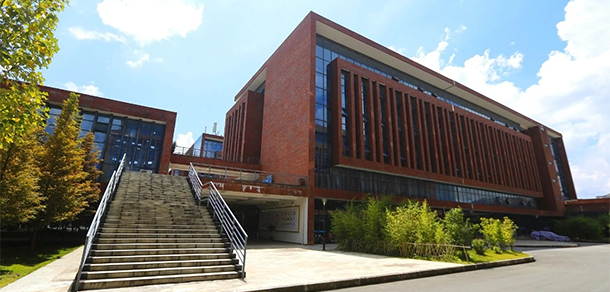 贵州轻工职业大学 - 最美大学