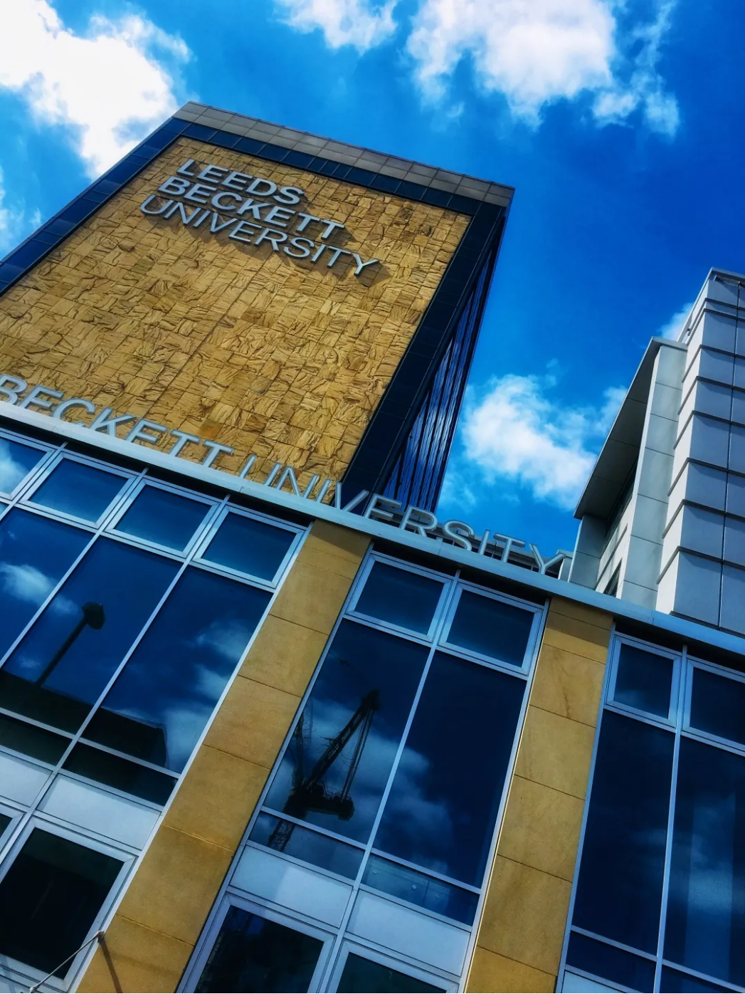 英国利兹贝克特大学