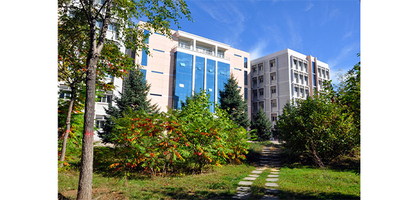 榆林学院 - 最美大学