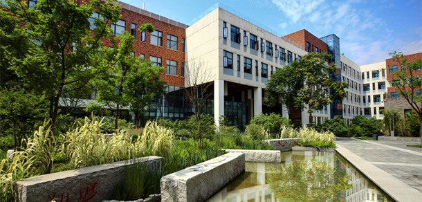 西安欧亚学院 - 最美大学