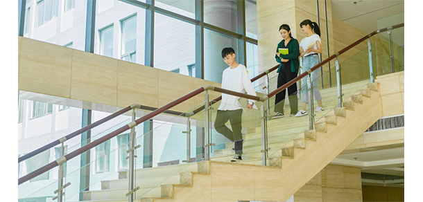 西安建筑科技大学华清学院 - 最美大学