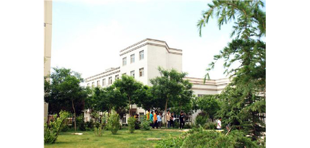 兰州博文科技学院 - 最美大学