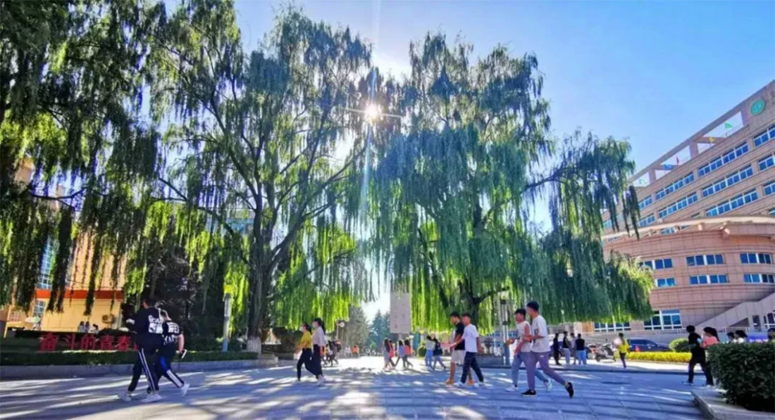 10PART校园丽景