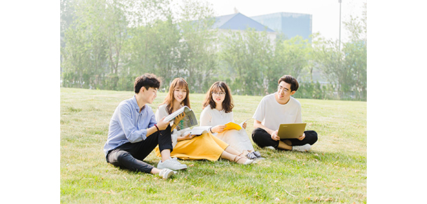 天津商业大学