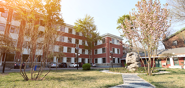 天津工艺美术职业学院 - 最美大学