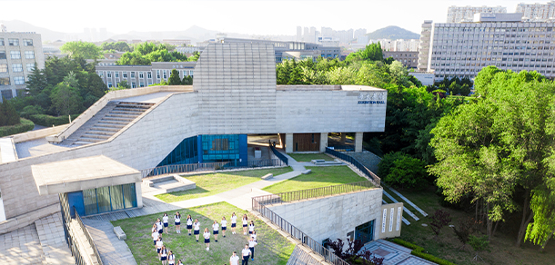 大连海事大学